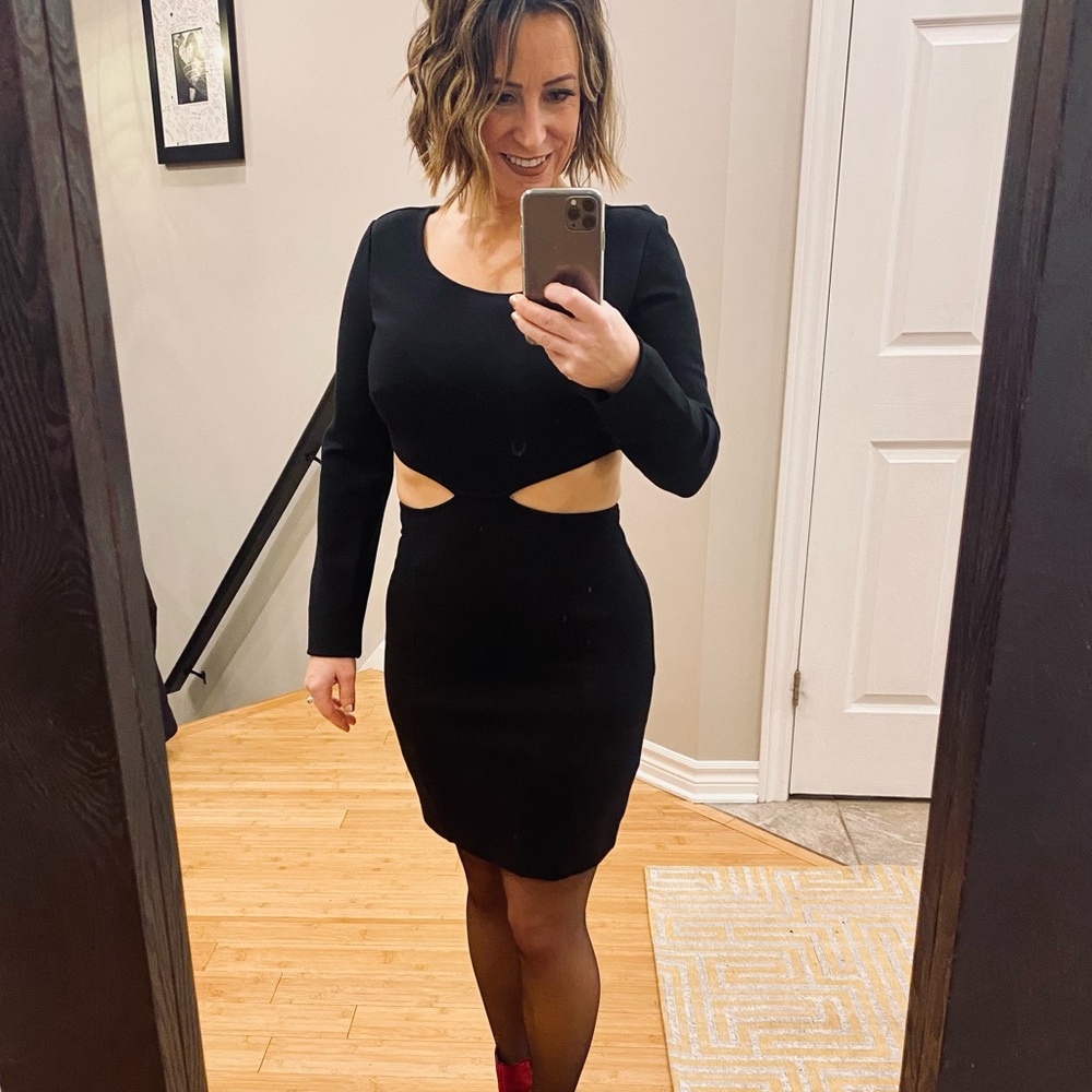 Guess cut out Long Sleeve Dress